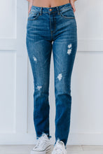 Load image into Gallery viewer, RISEN Traveler High-Waisted Straight Jeans