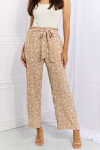 Load image into Gallery viewer, Heimish Right Angle Geometric Printed Pants in Tan