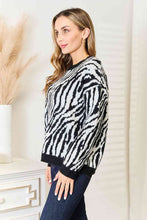 Load image into Gallery viewer, Heimsih Zebra Print Sweater