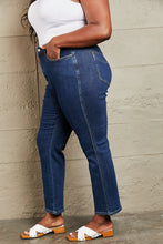 Load image into Gallery viewer, Judy Blue Kailee Tummy Control High Waisted Straight Jeans