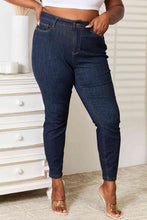 Load image into Gallery viewer, Judy Blue High Waist Pocket Embroidered Skinny Jeans