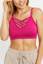 Load image into Gallery viewer, Zenana On The Go Detail Bralette