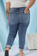 Load image into Gallery viewer, Judy Blue Lindsey Bleach Splash Boyfriend Jeans