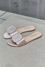 Load image into Gallery viewer, Weeboo New Day Slide Sandal