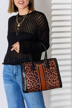 Load image into Gallery viewer, David Jones Leopard Contrast Rivet Handbag