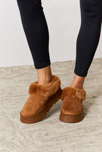 Load image into Gallery viewer, Legend Footwear Furry Chunky Platform Ankle Boots