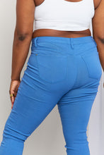 Load image into Gallery viewer, YMI Jeanswear Kate Hyper-Stretch Mid-Rise Skinny Jeans in Electric Blue